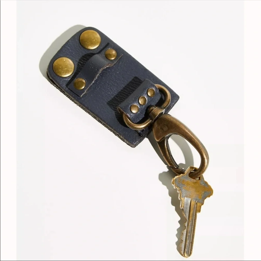 New🌟We the FREE PEOPLE Snapped Keyring-Blue